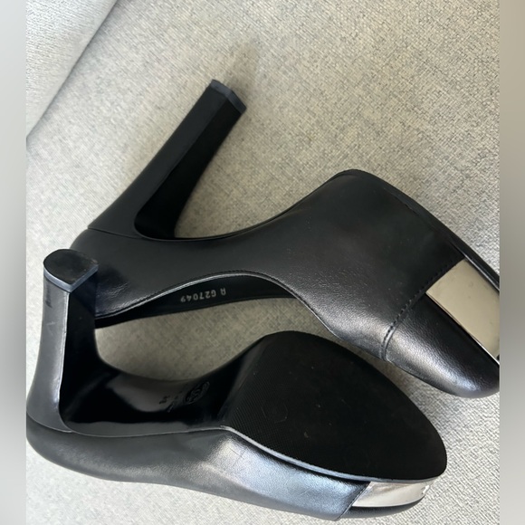 Chanel heels - Picture 6 of 8